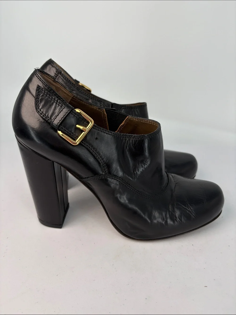 🍰 Marni Black Leather Buckle Block-Heel Pumps